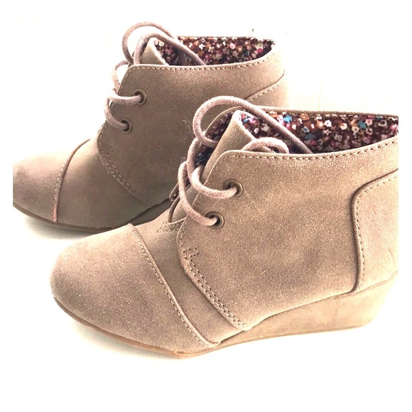 EUC Girls Jellypop Tan Tie & Wedge Booties - Picture 3 of 4